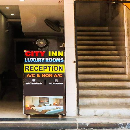 Hotel O City Inn Luxury Rooms Varangal Kültér fotó