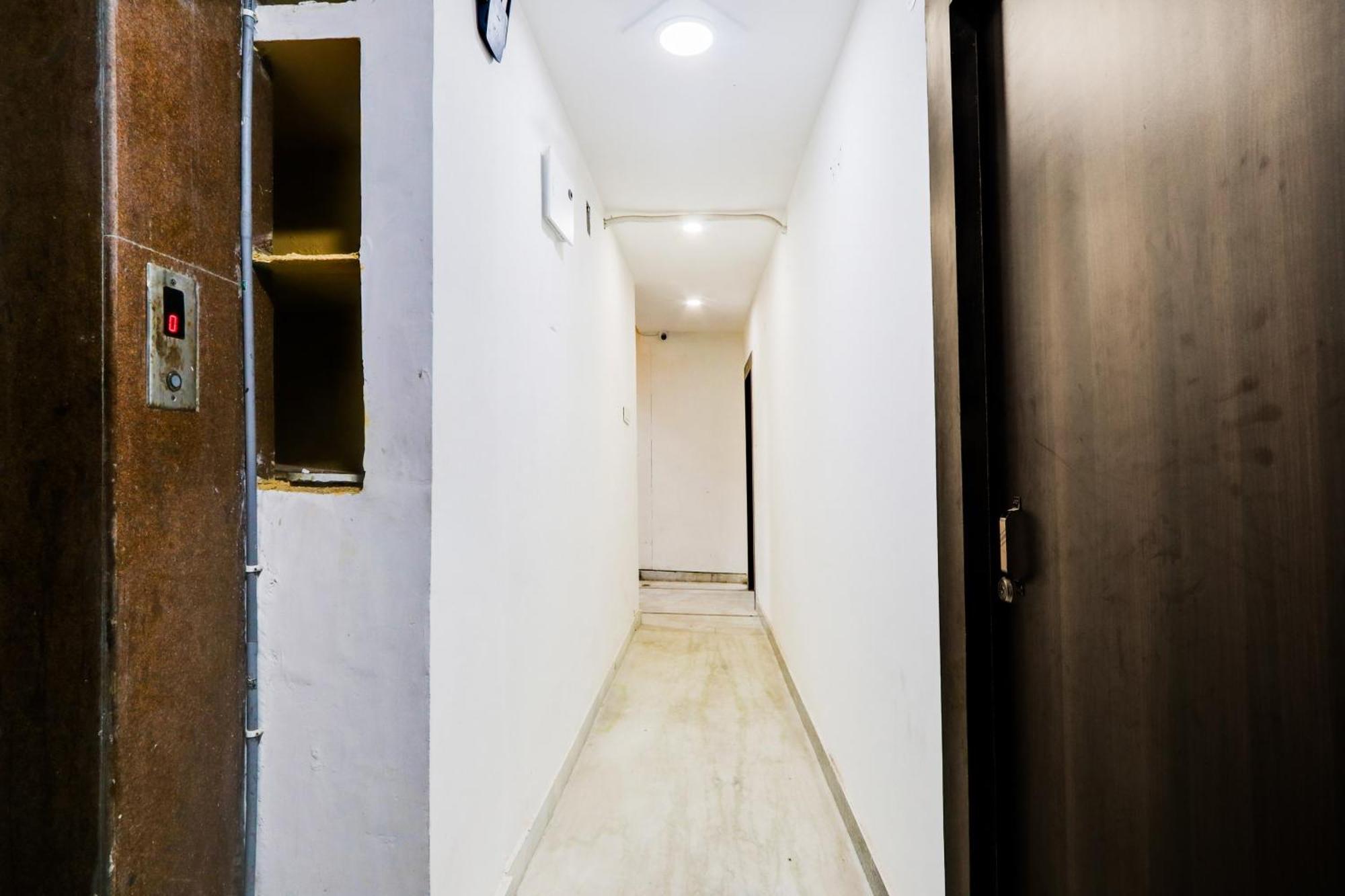 Hotel O City Inn Luxury Rooms Varangal Kültér fotó
