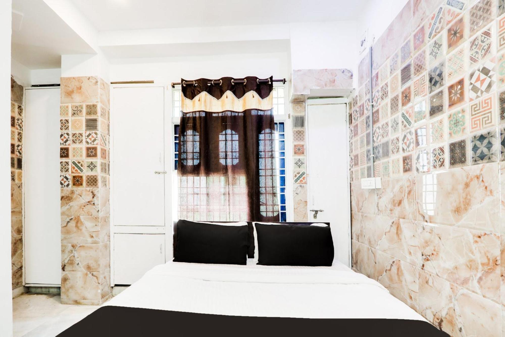 Hotel O City Inn Luxury Rooms Varangal Kültér fotó