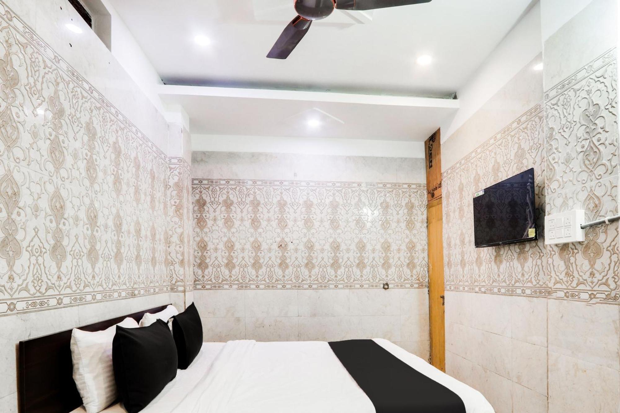 Hotel O City Inn Luxury Rooms Varangal Kültér fotó