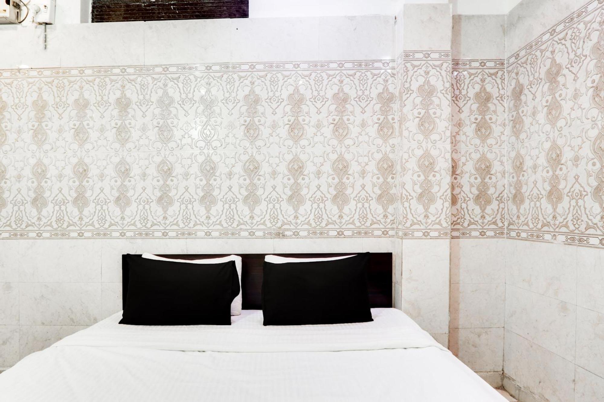 Hotel O City Inn Luxury Rooms Varangal Kültér fotó